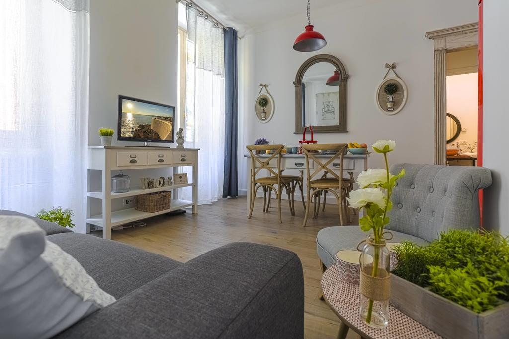 Cassini Gt - 1 Bedroom - Balcony - Place Garibaldi Nice Buitenkant foto